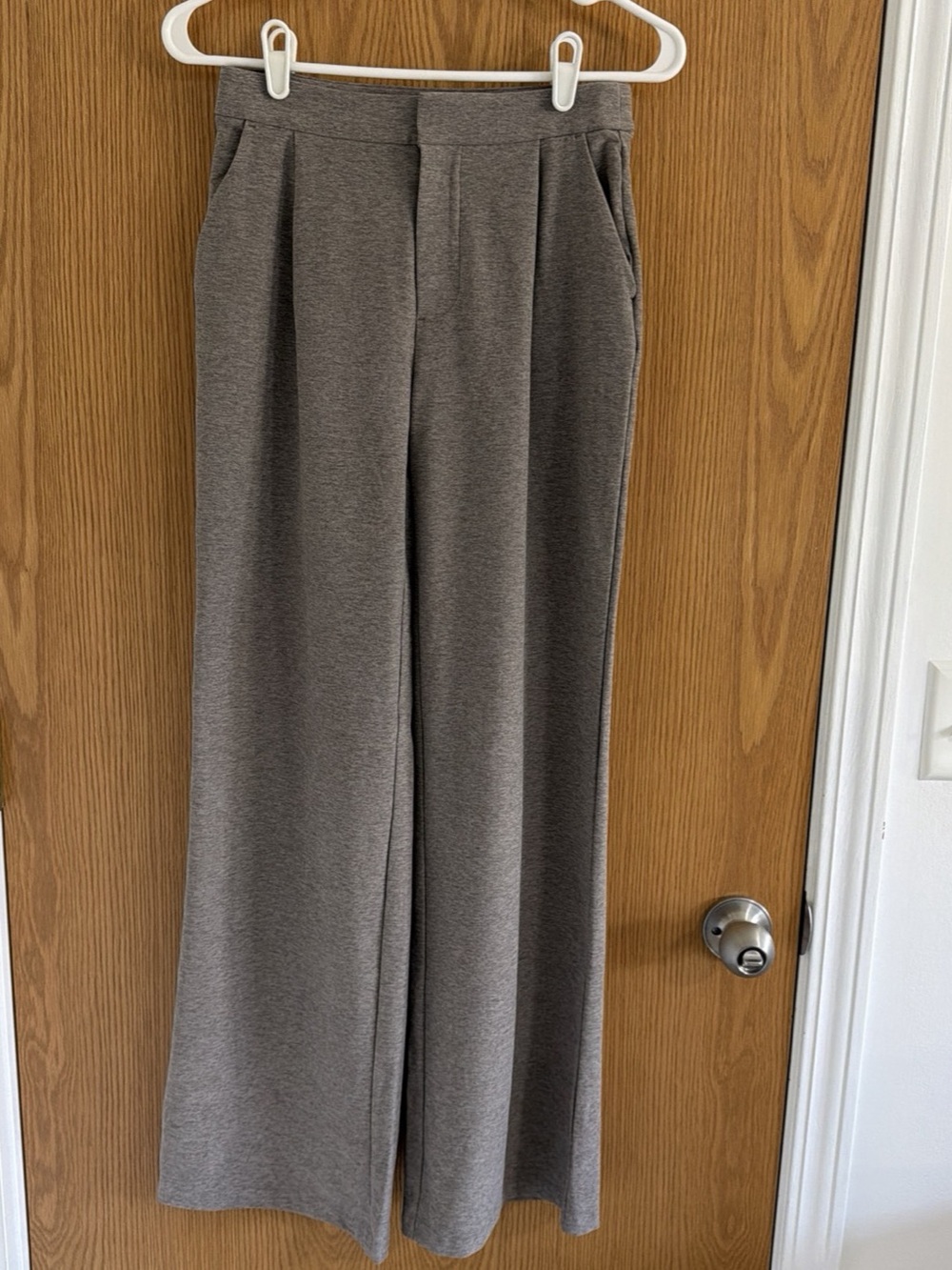 Vuori Elevation Trouser Pants XS Women’s Dreamknit Wide Leg Heather Beige Gray